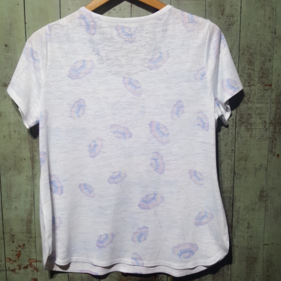 Graphic tee by Kim Rogers - Picture 4 of 4